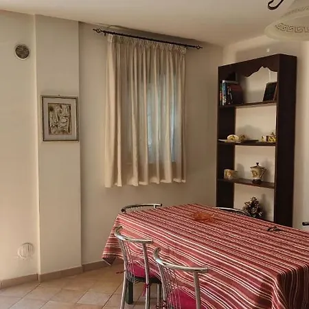 Splendida Taverna In Apartment *